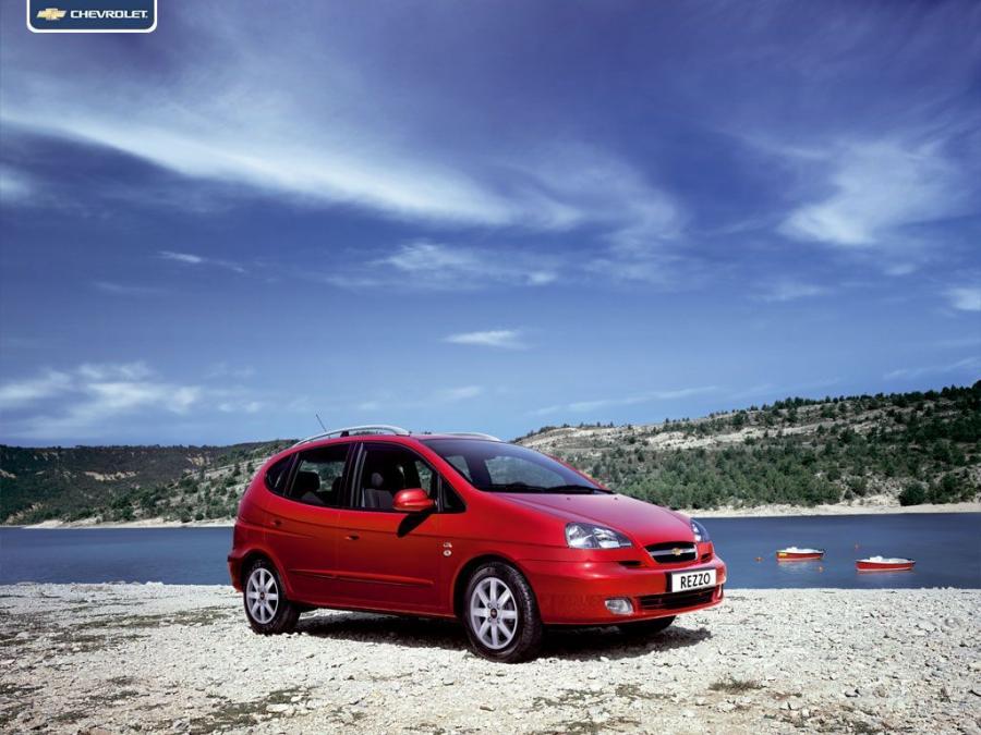  Chevrolet Rezzo 2004 года  (фото 2 из 3)